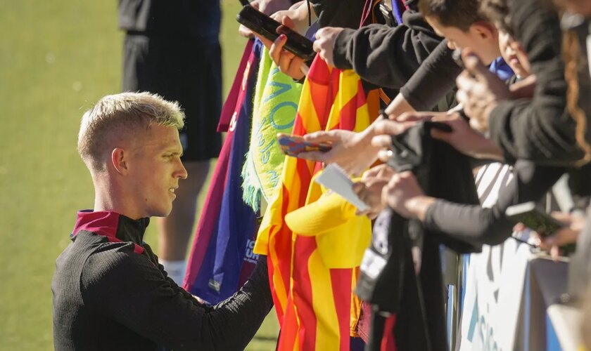 LaLiga deja al Barça sin inscribir a Dani Olmo por no presentar "ninguna alternativa"