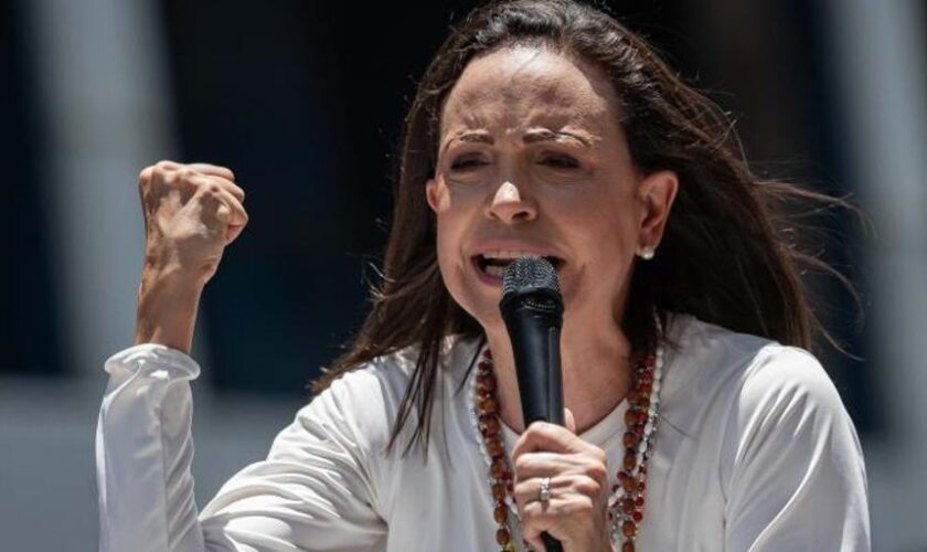 María Corina Machado rechaza la convocatoria de Maduro a nuevas elecciones regionales