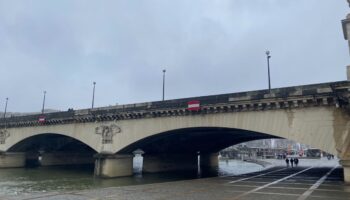 Paris : un jeune Afghan retrouvé mort sous le pont d’Iéna, une enquête ouverte