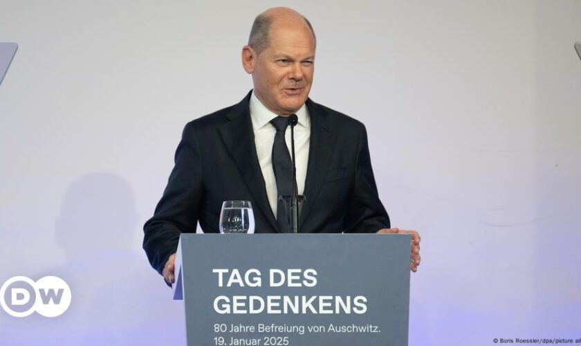 Scholz says Germany cannot turn page on Holocaust