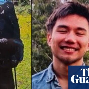 Searchers find hiking poles of man missing for a week in Kosciuszko national park