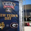 A sign for the Sugar Bowl between Georgia and Notre Dame outside the Louisiana Superdome