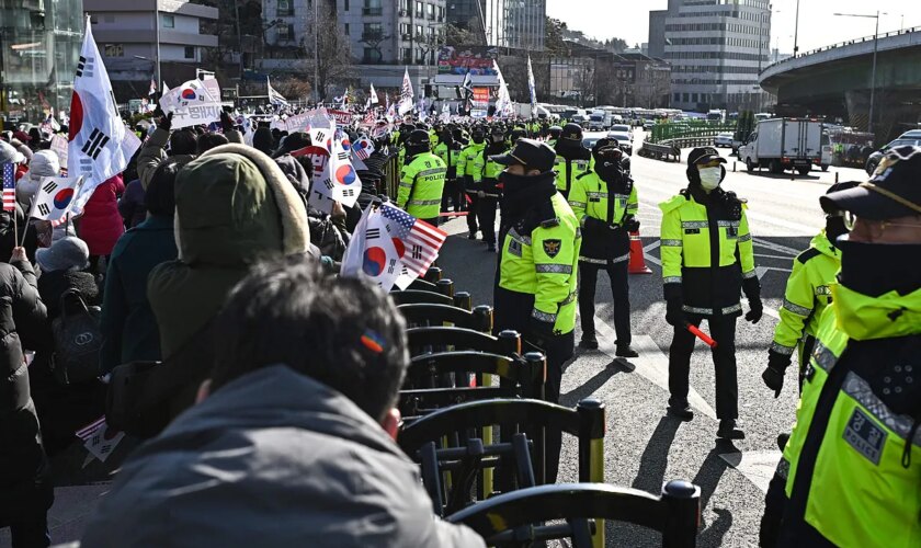 Suspenden  la detención del presidente de Corea del Sur ante la obstrucción de su servicio de seguridad